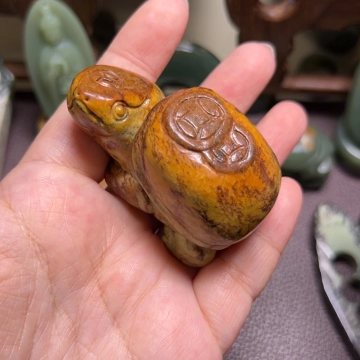 天***花岫岩河磨玉（透闪石质玉）未镶嵌颈饰