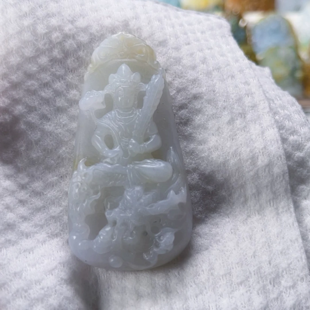 【闪购商品】定制翡翠未镶嵌虚空