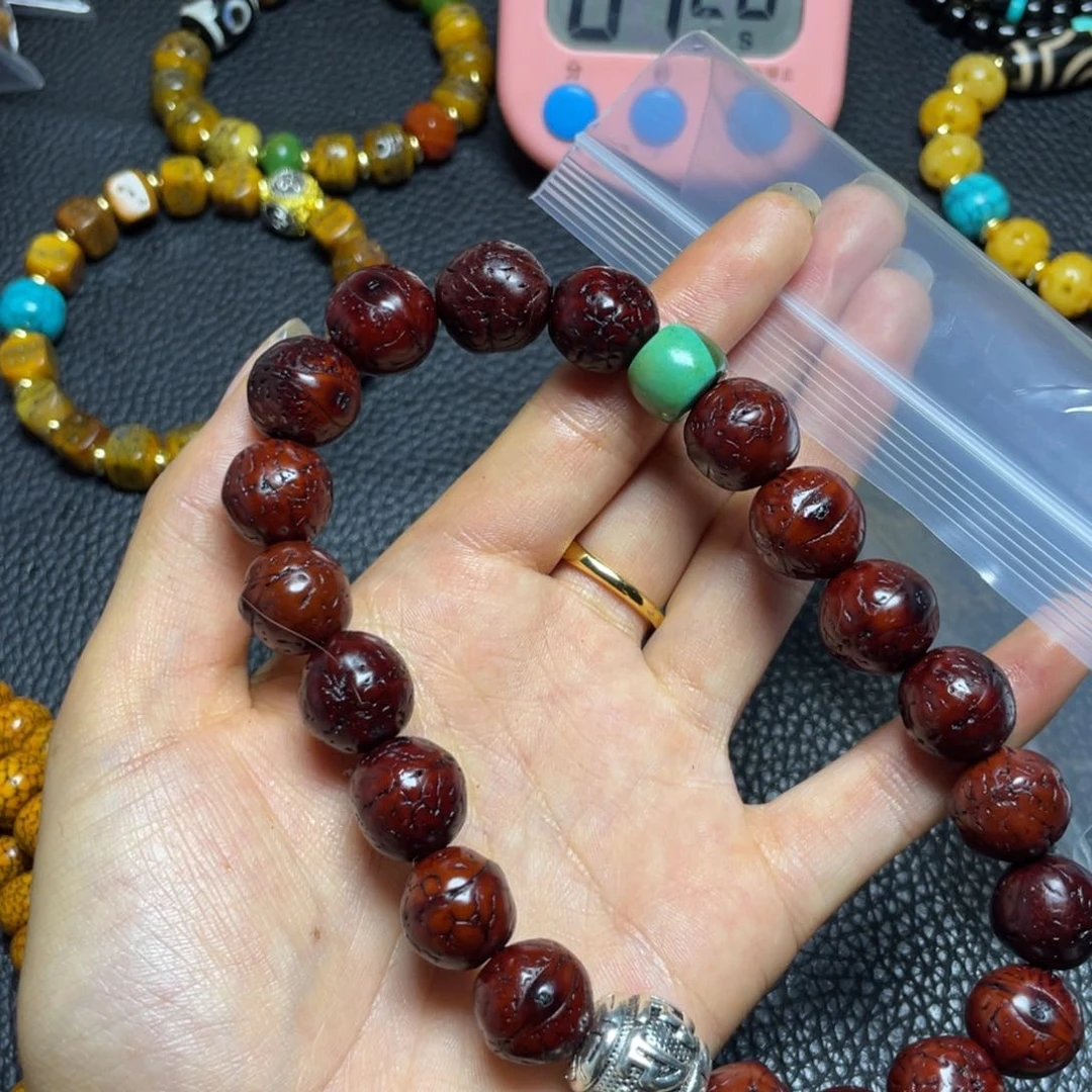 Y***,大叶紫檀（黑酸枝木类）