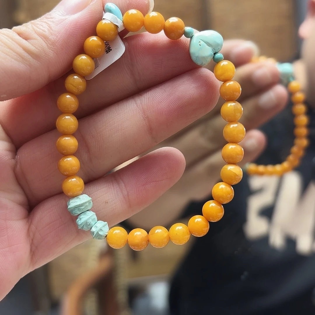 琥珀未镶嵌裸石发一件