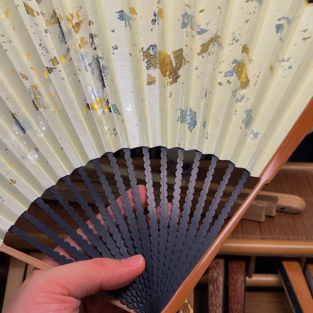 扇子白撒金龙鳞老川料158
