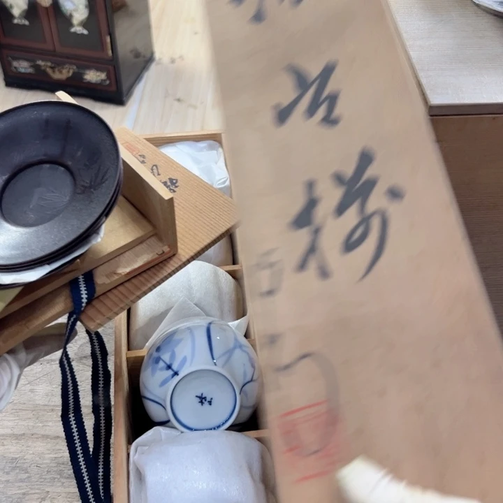 瓷片陶瓷制品厂及纺织