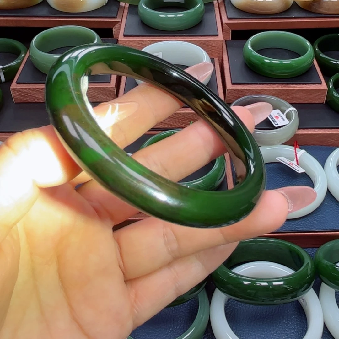 未镶嵌手镯和田玉（碧玉）6061圈口