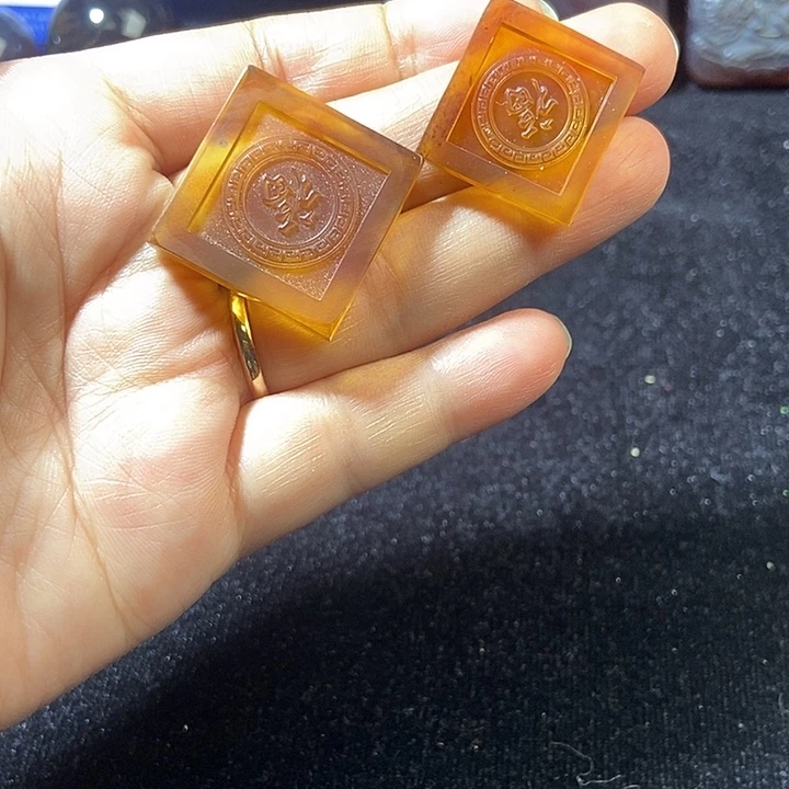 未镶嵌颈饰琥珀缅甸天然琥珀吊坠