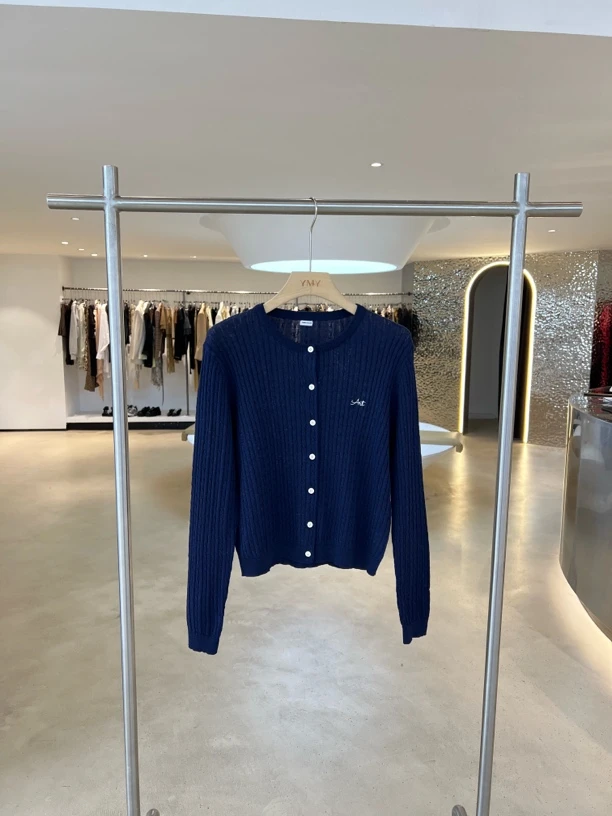 YMY设计师新款上衣