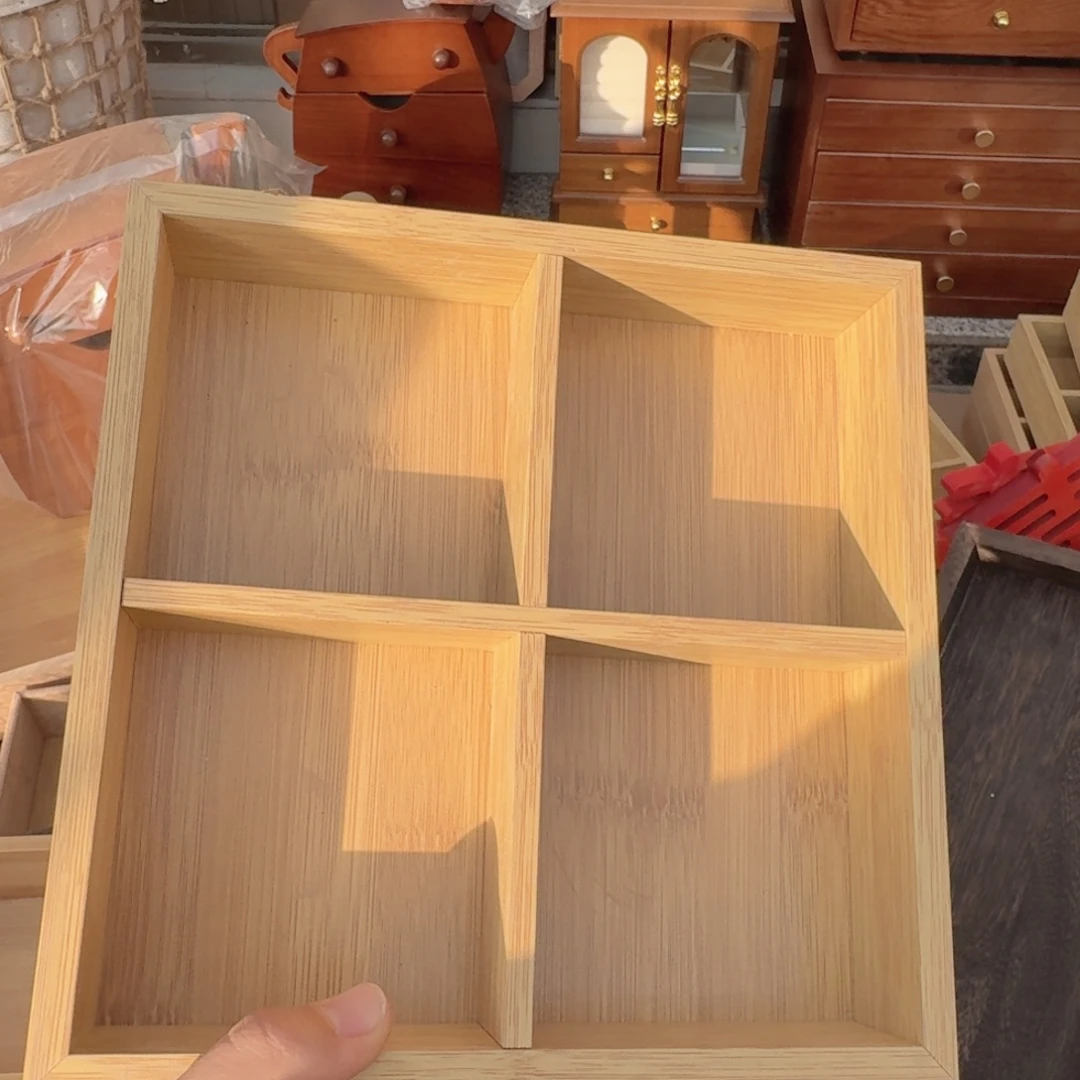 原木色四宫格微瑕拍下，不退不换