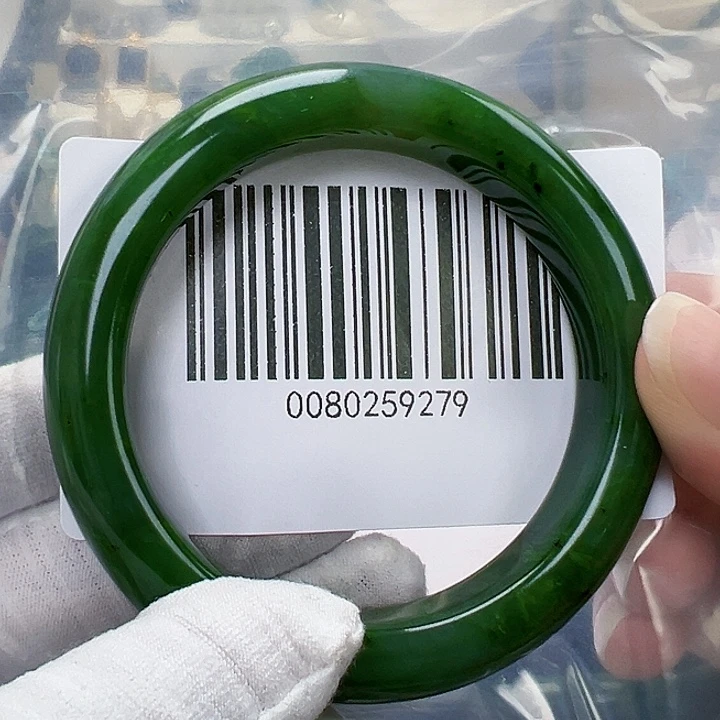 和田玉未镶嵌手镯包容58