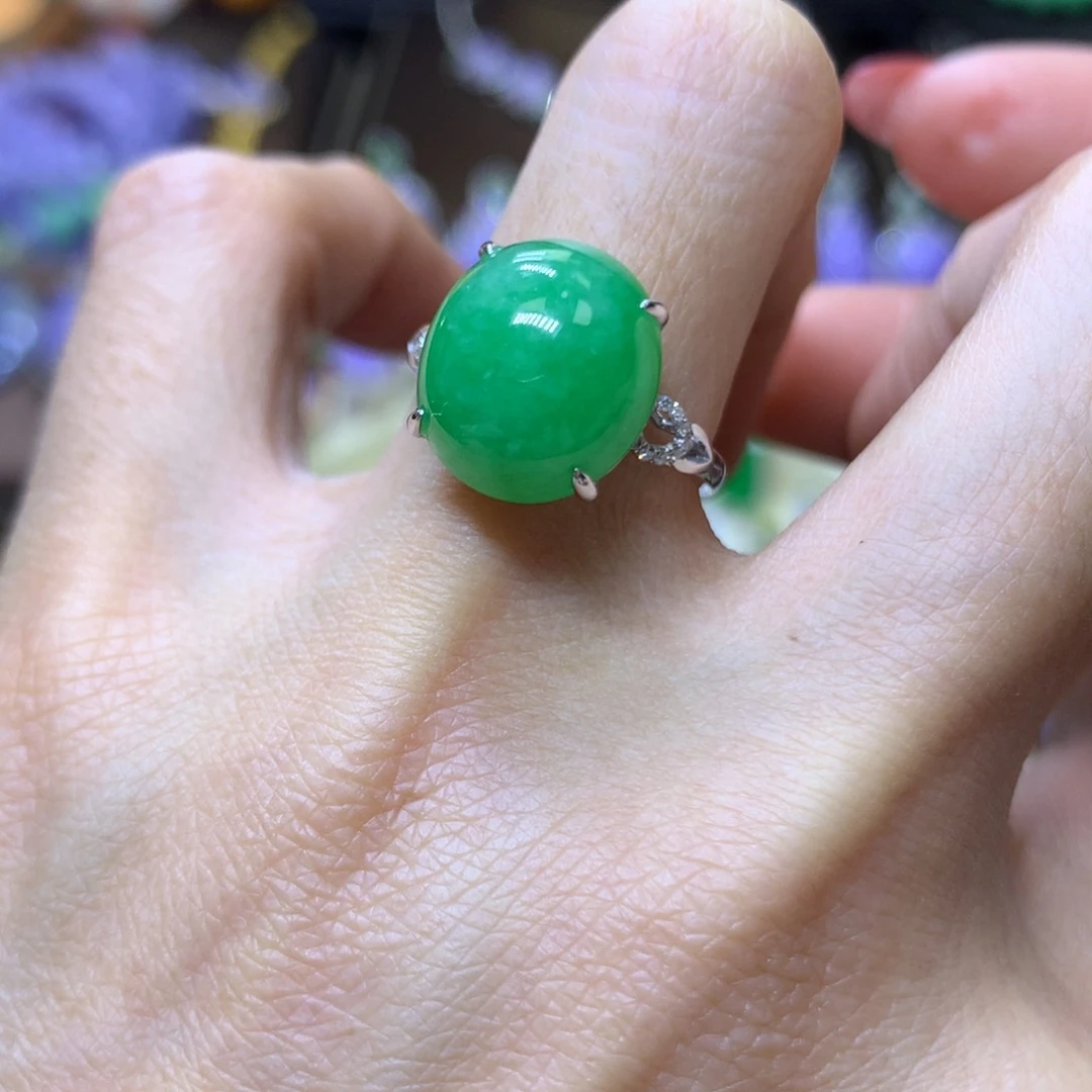 【闪购商品】翡翠颈饰18K金镶嵌翡翠