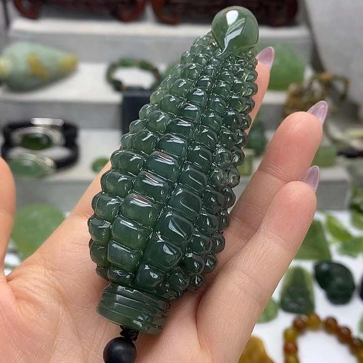 蛇纹石玉未镶嵌手把件