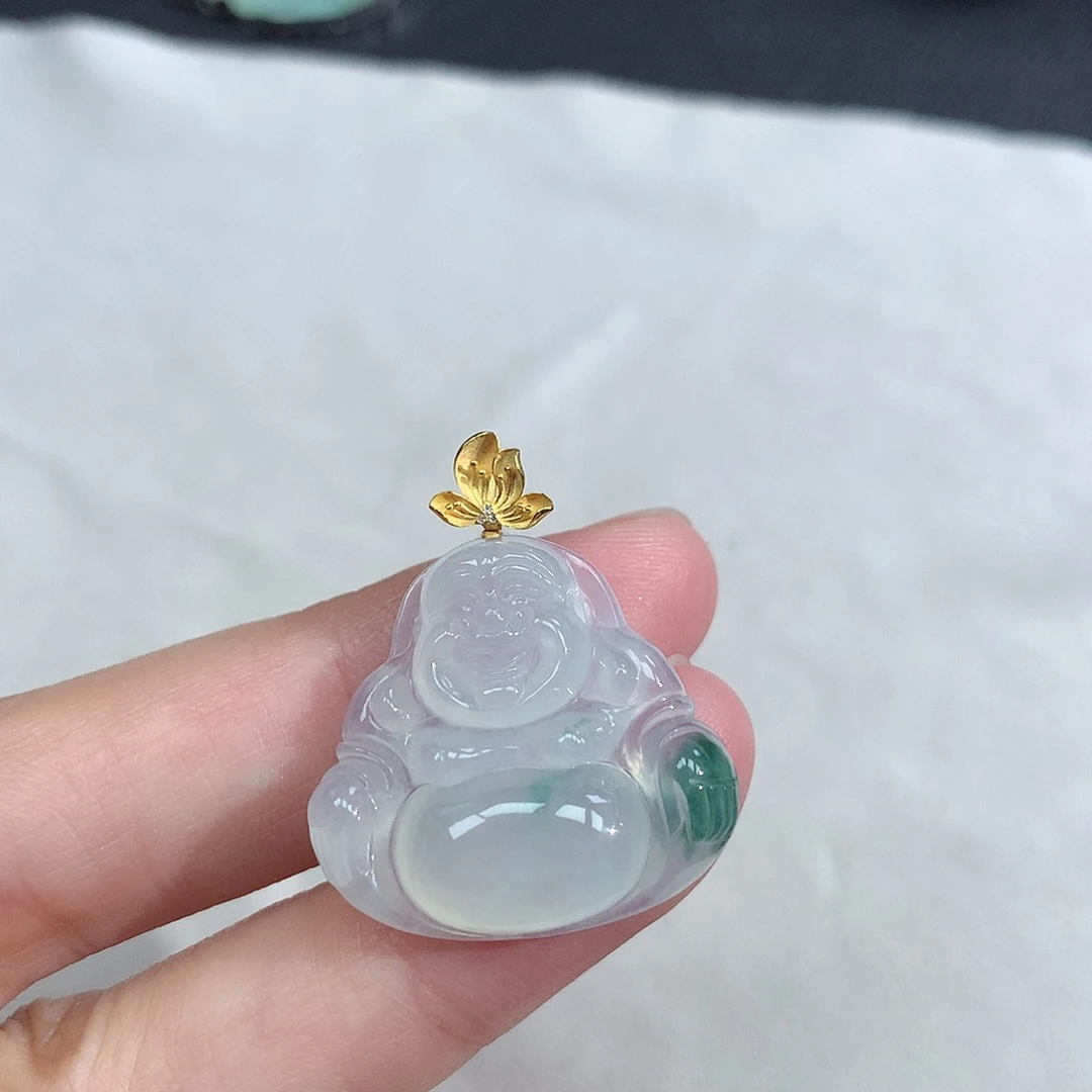 翡翠18K金镶嵌颈饰佛公