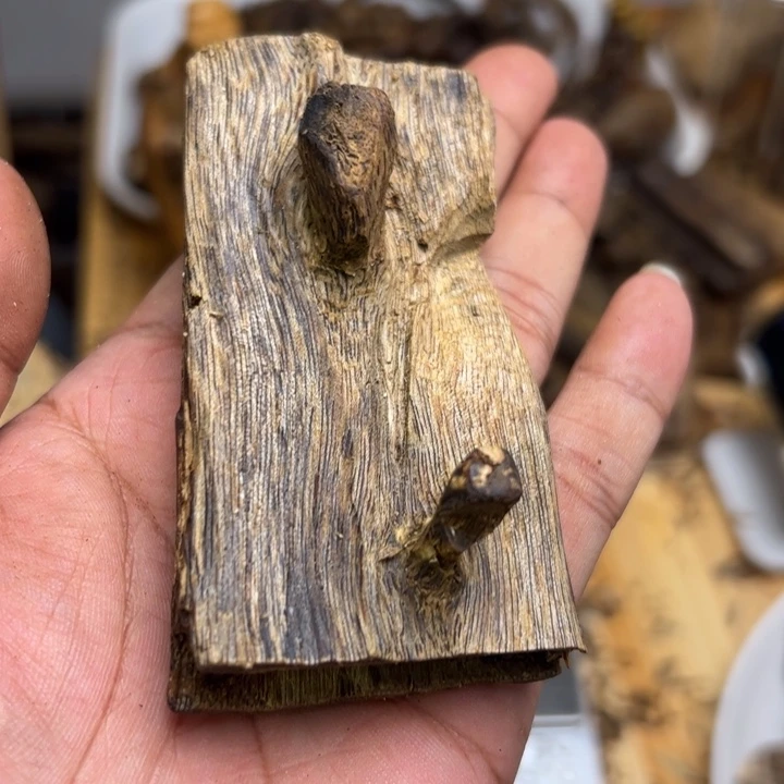 沉香沉香碎屑25克