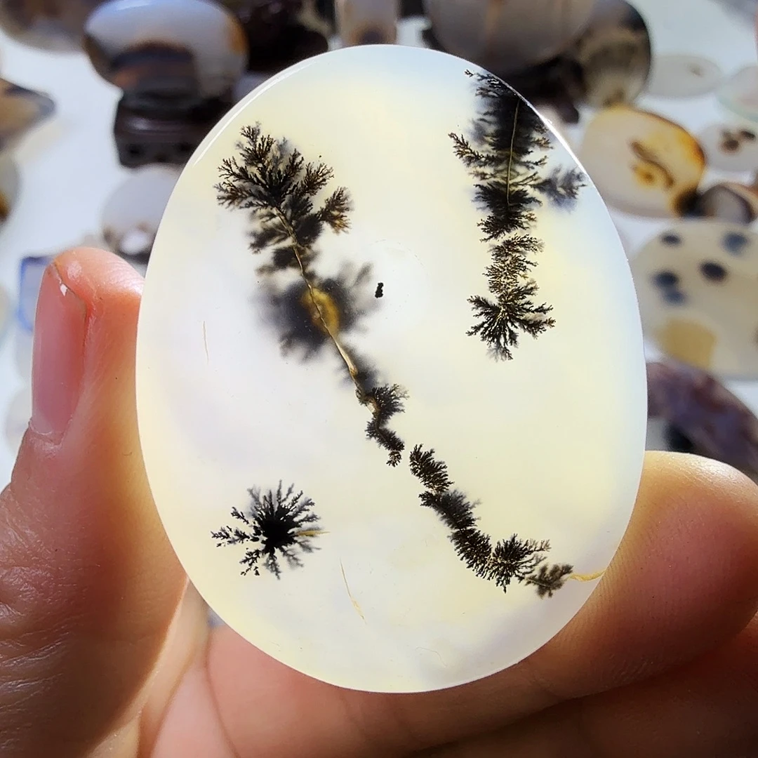 玛瑙/玉髓未镶嵌珠宝半成品