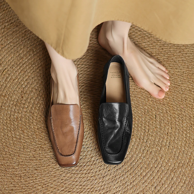 2025年新款真皮单鞋女粗跟百搭矮跟英伦风小皮鞋气质软底乐福鞋女