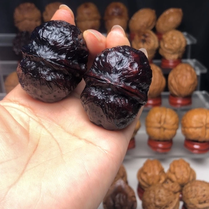 文玩核桃吊坠23玉罗汉地闷