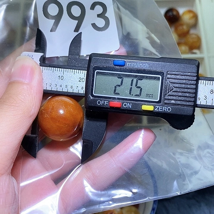 未镶嵌琥珀珠宝奇石?****?