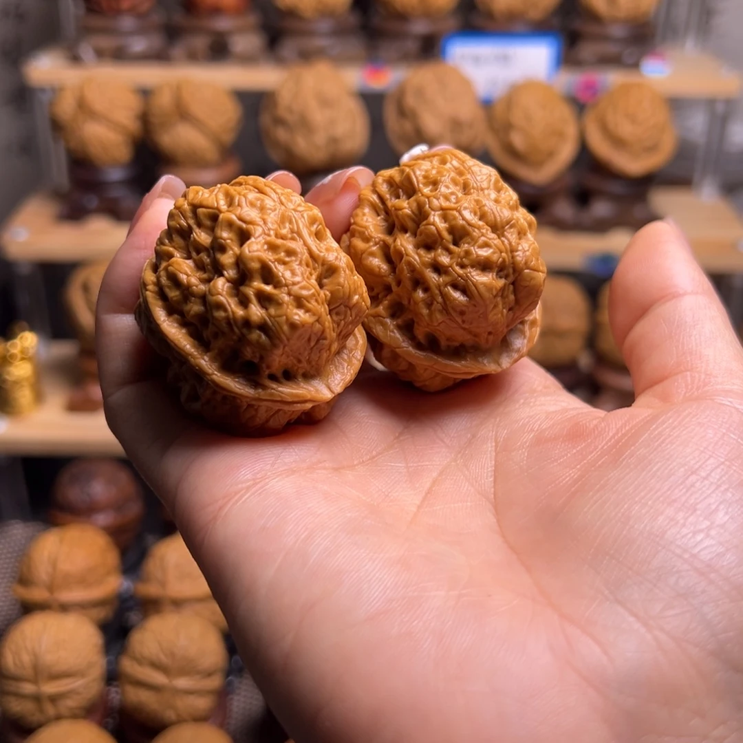 桃核把件灭霸金蟾H54、40……