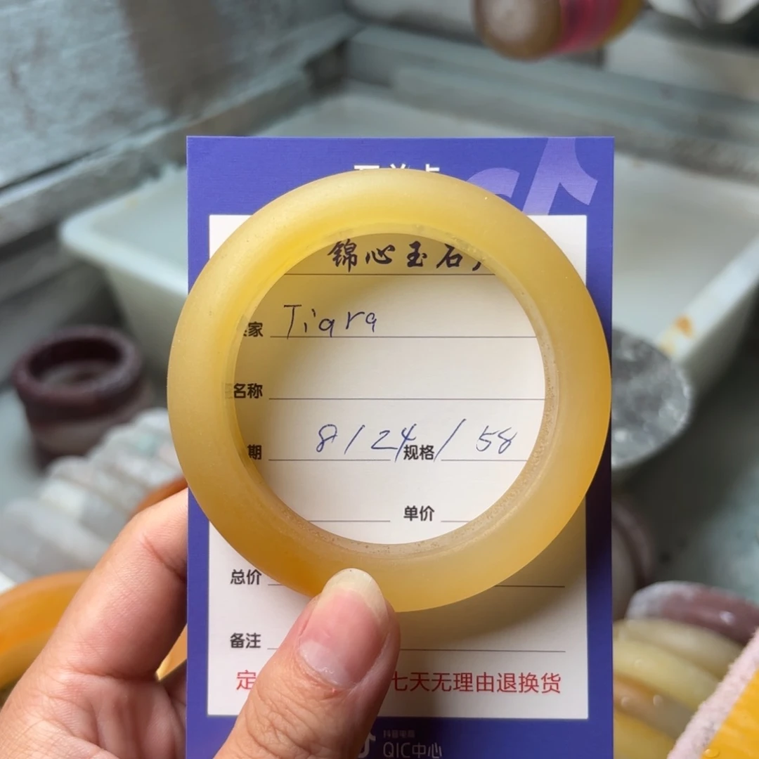 未镶嵌手镯石英质玉T***a