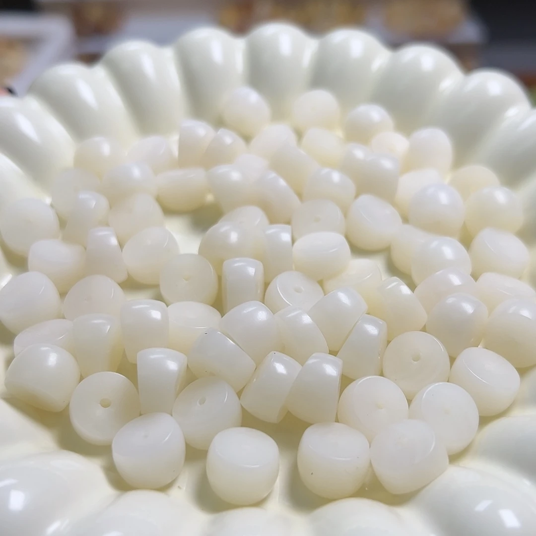 菩提根/象牙果吊坠卡12白色大肠100颗