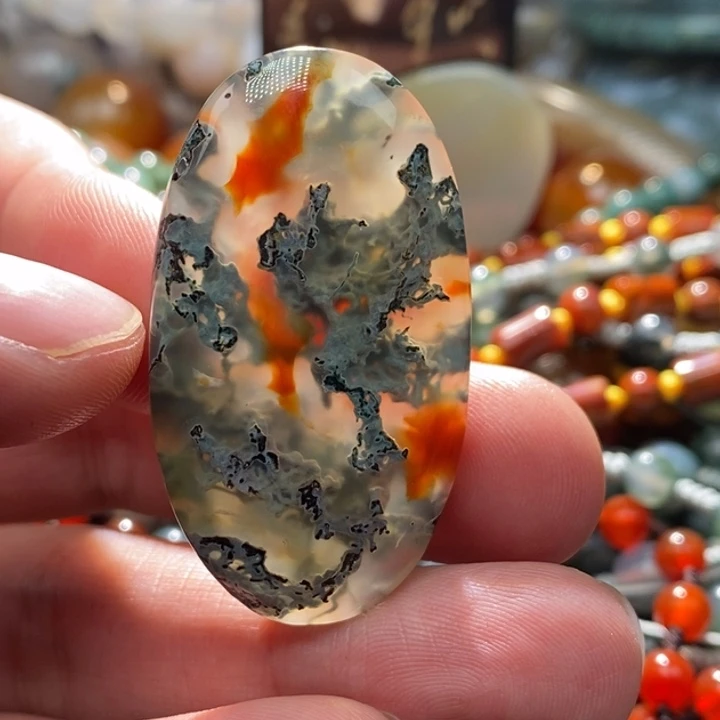 【闪购商品】玛瑙/玉髓颈饰未镶嵌清**扇