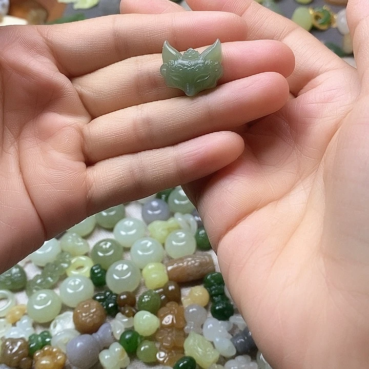 未镶嵌和田玉挂件狐狸面具