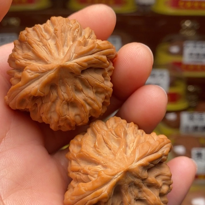 吊坠文玩核桃吉*龙门