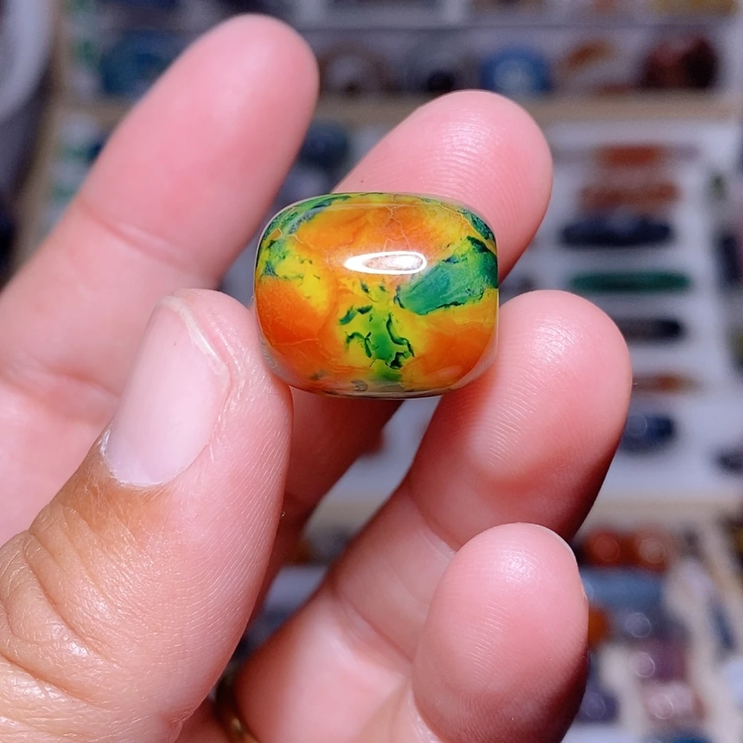 路***。玛瑙未镶嵌吊坠…….