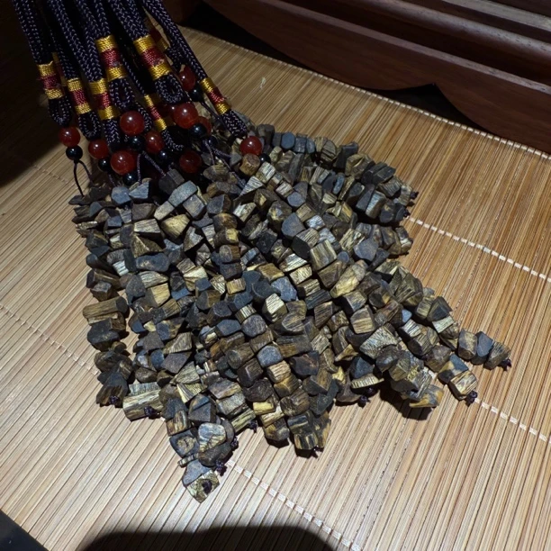 沉香沉香棋楠车挂麦穗窖藏莺歌绿棋原木高油车挂（多样发其一）