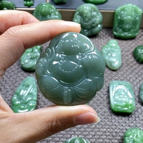 【闪购商品】颈饰未镶嵌和田玉