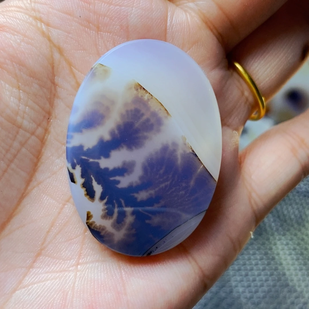 玛瑙/玉髓未镶嵌珠宝奇石