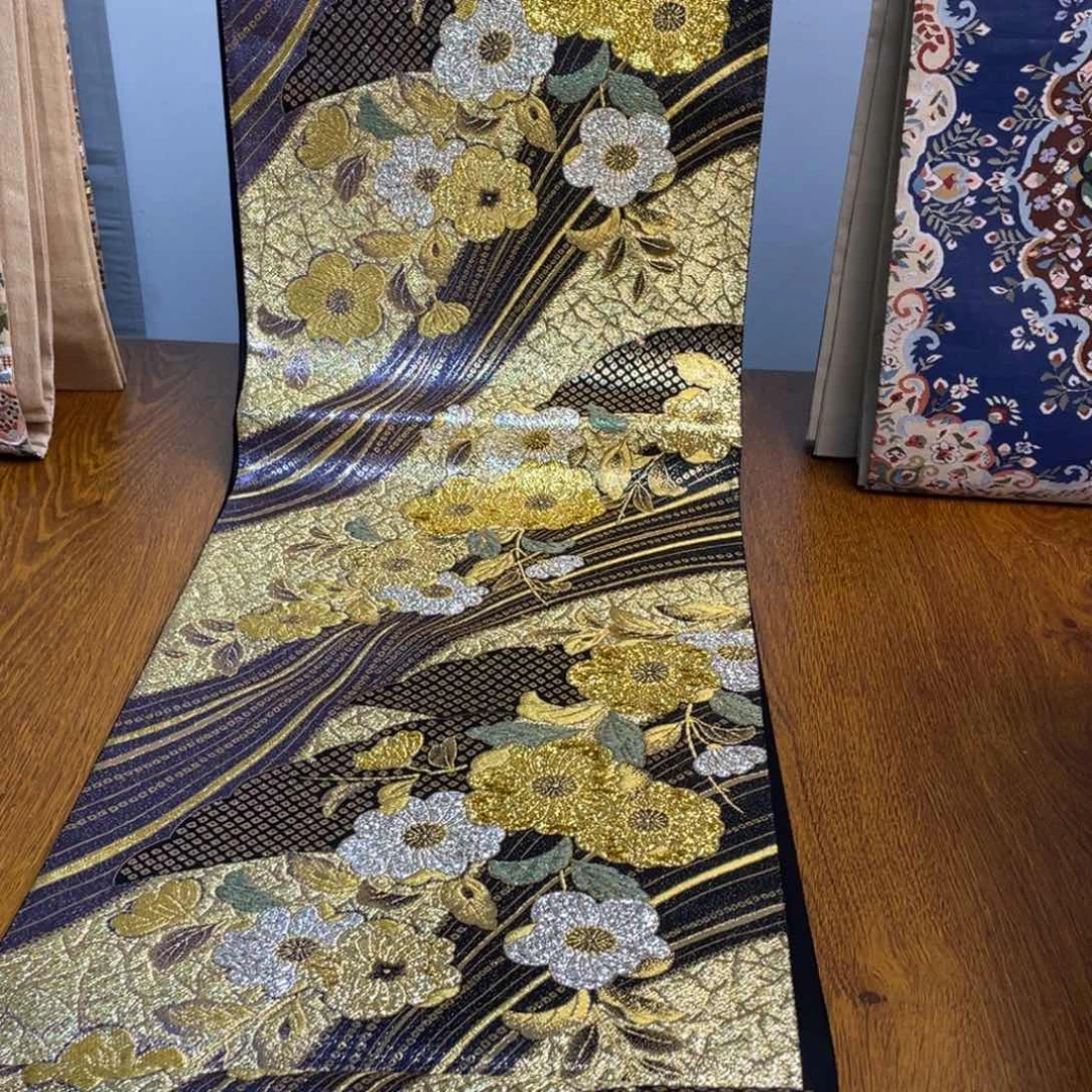 织绣织锦技艺高超的