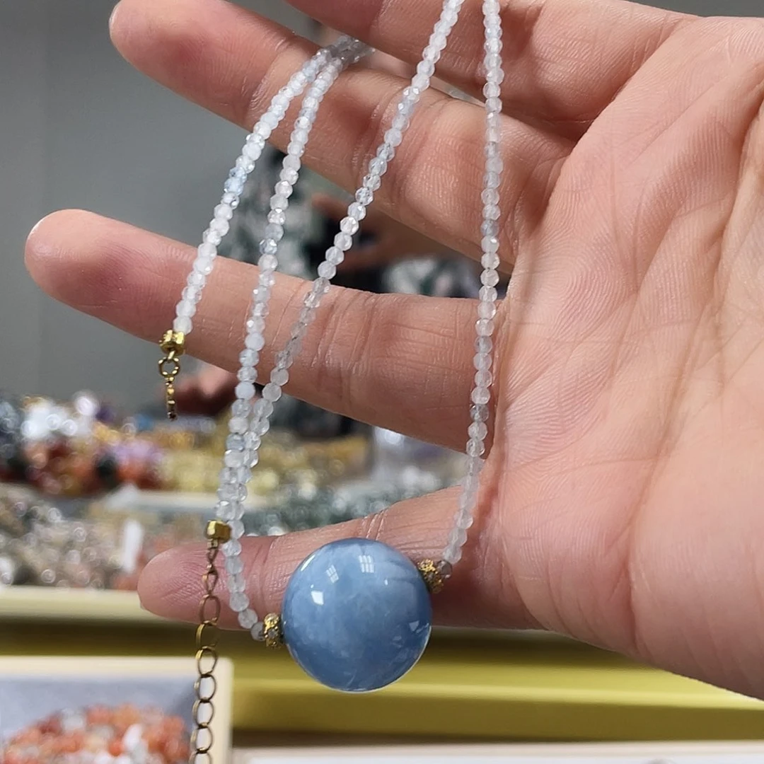 未镶嵌颈饰水晶海