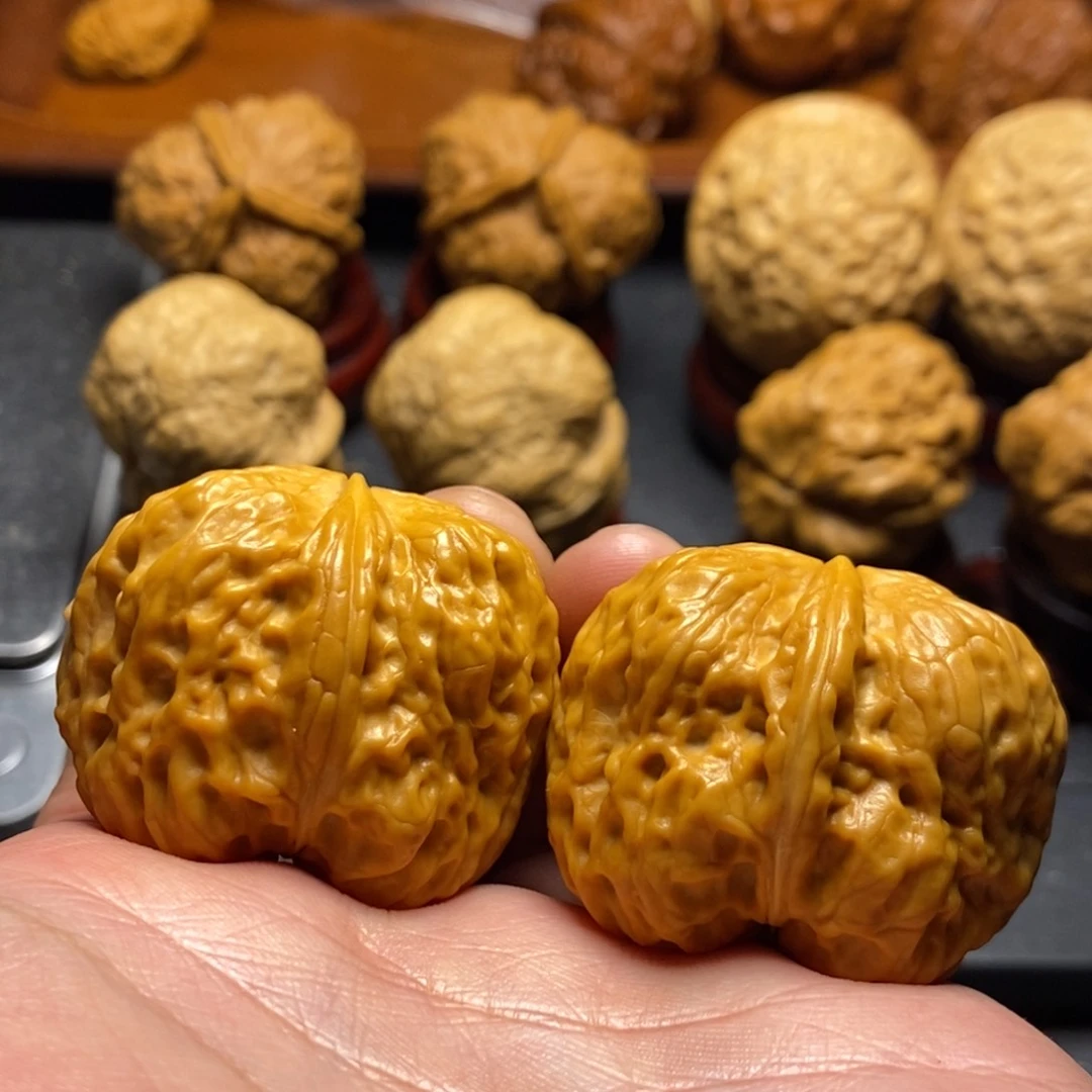 文玩核桃把件37尺腰子