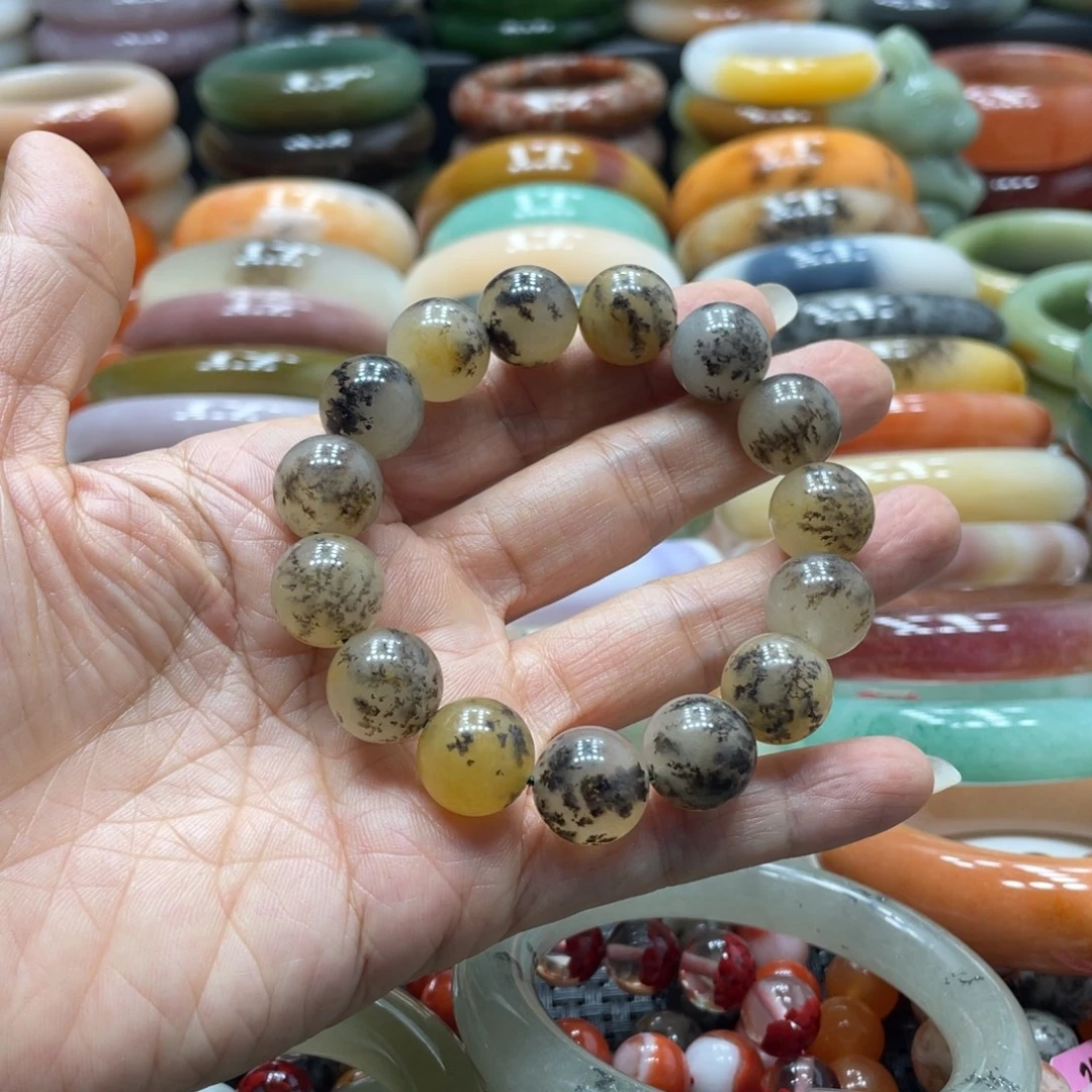 石英岩玉未镶嵌手镯