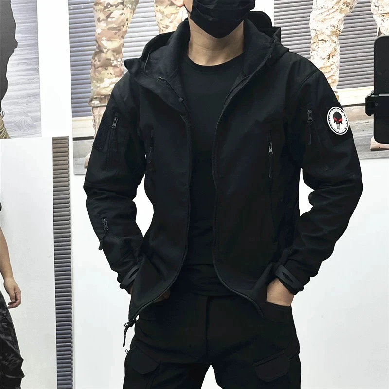 春秋冬户外休闲软壳抓绒衣防泼水夹克冲锋衣登山外套男防风外套弹