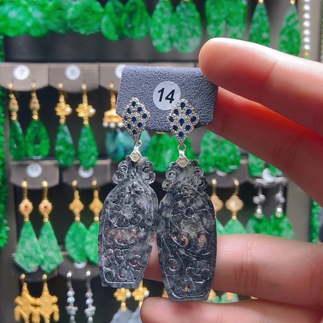 翡翠未镶嵌耳饰翡翠