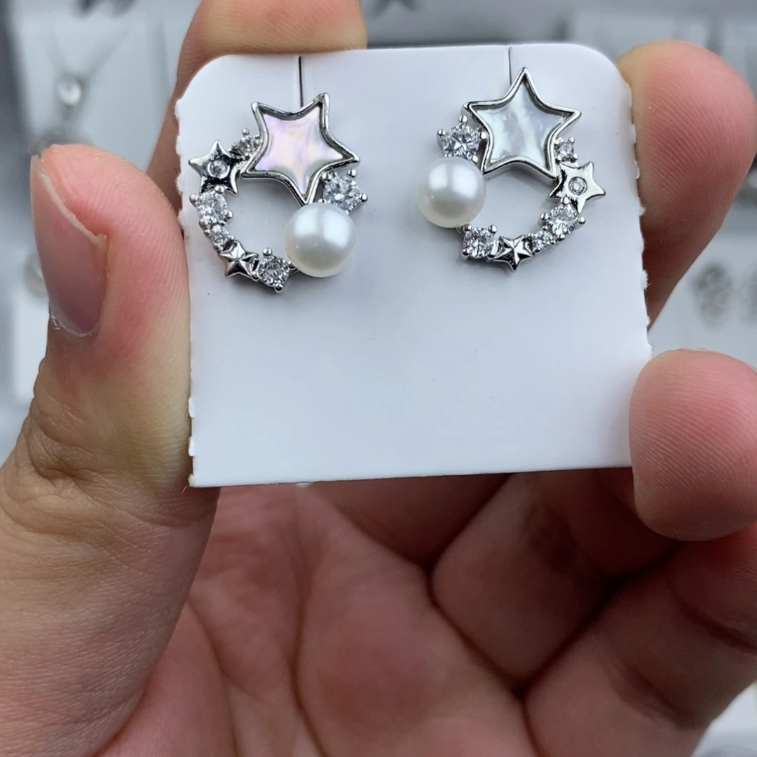 未镶嵌淡水珍珠耳饰