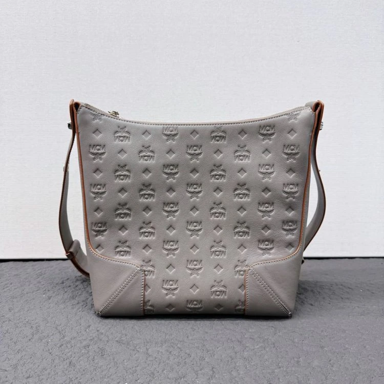 95新/MCM/C18971809319/[MQR1111B0011]