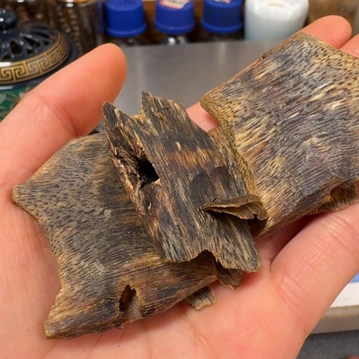 沉香沉香碎屑海南黄棋高端树心油块料20克