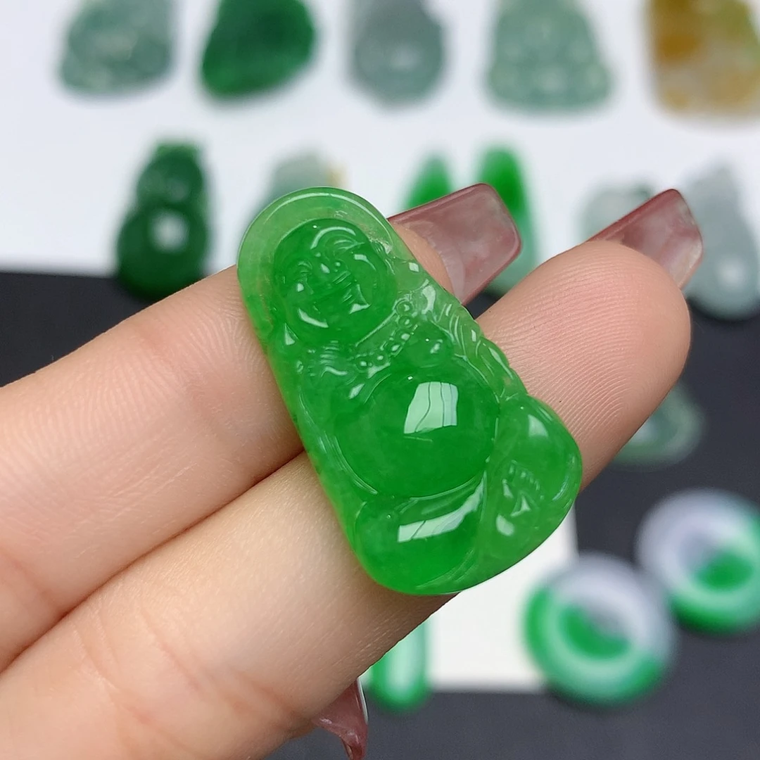 翡翠颈饰未镶嵌逍遥佛