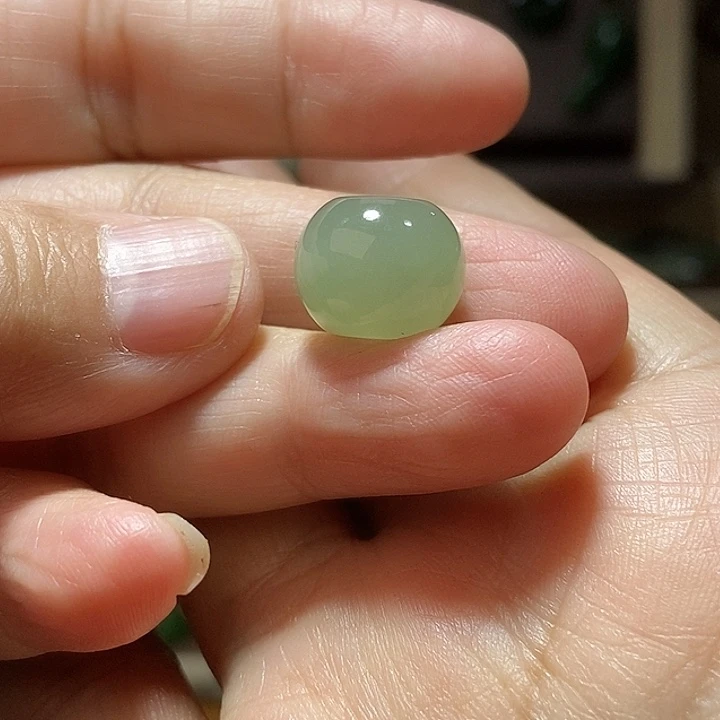 叁***順和田玉（糖玉）未镶嵌颈饰