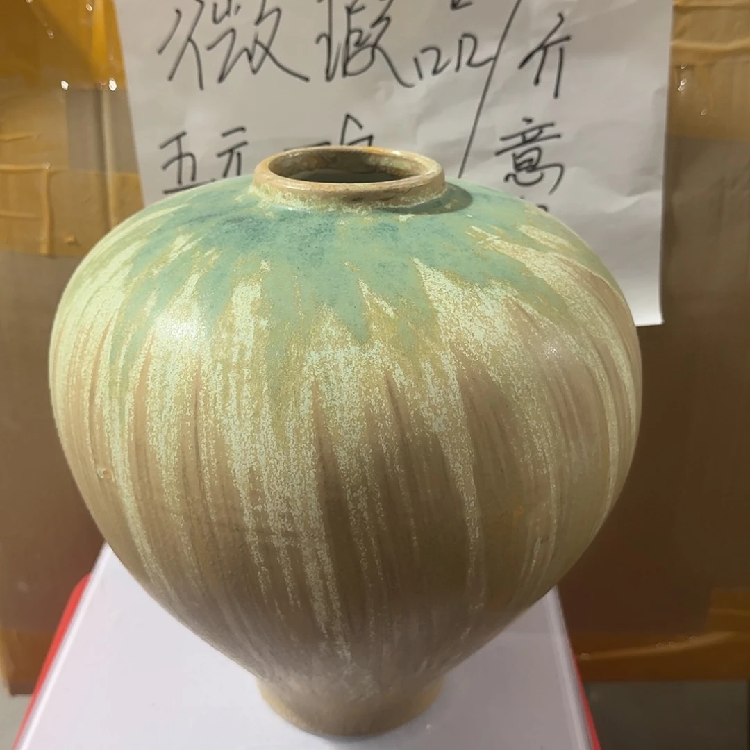 景德镇陶瓷花瓶微瑕