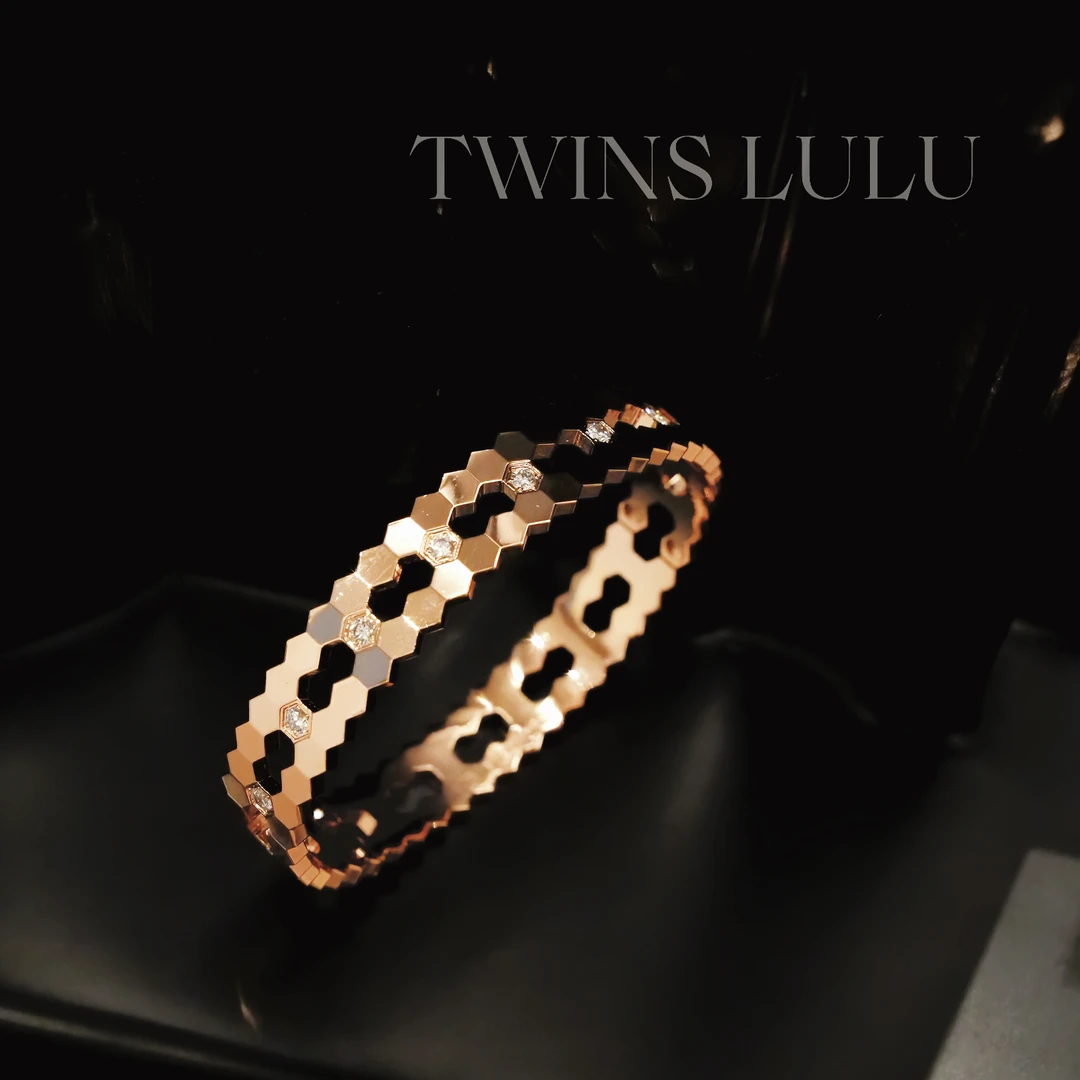 TWINS LULU 【蜂巢】2025新款时尚百搭高级感几何手镯TSS7659
