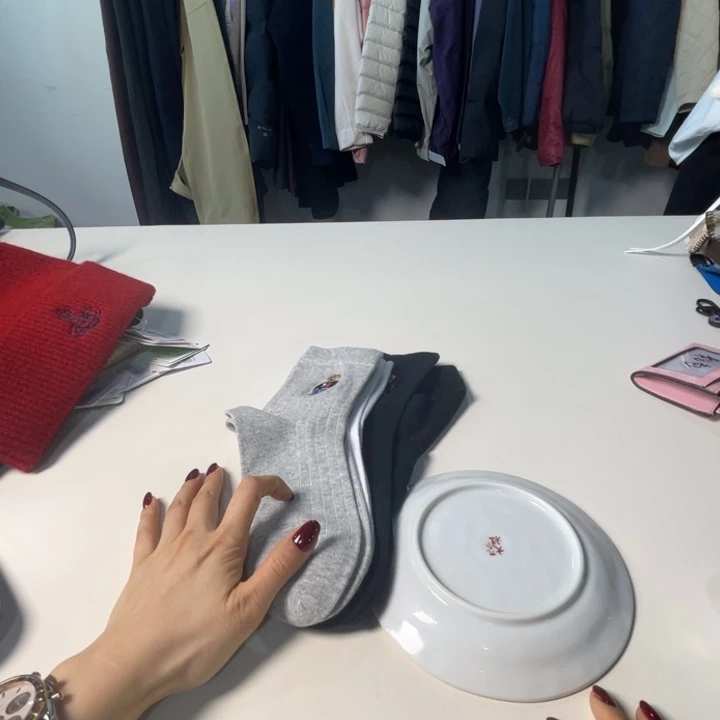 瓷片58。。。。。。。。。。。。。。。。。