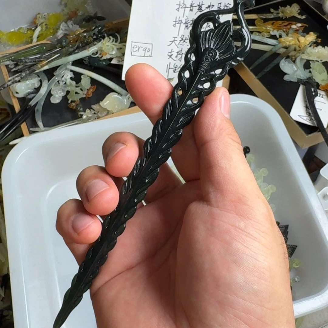 蛇纹石玉未镶嵌发饰