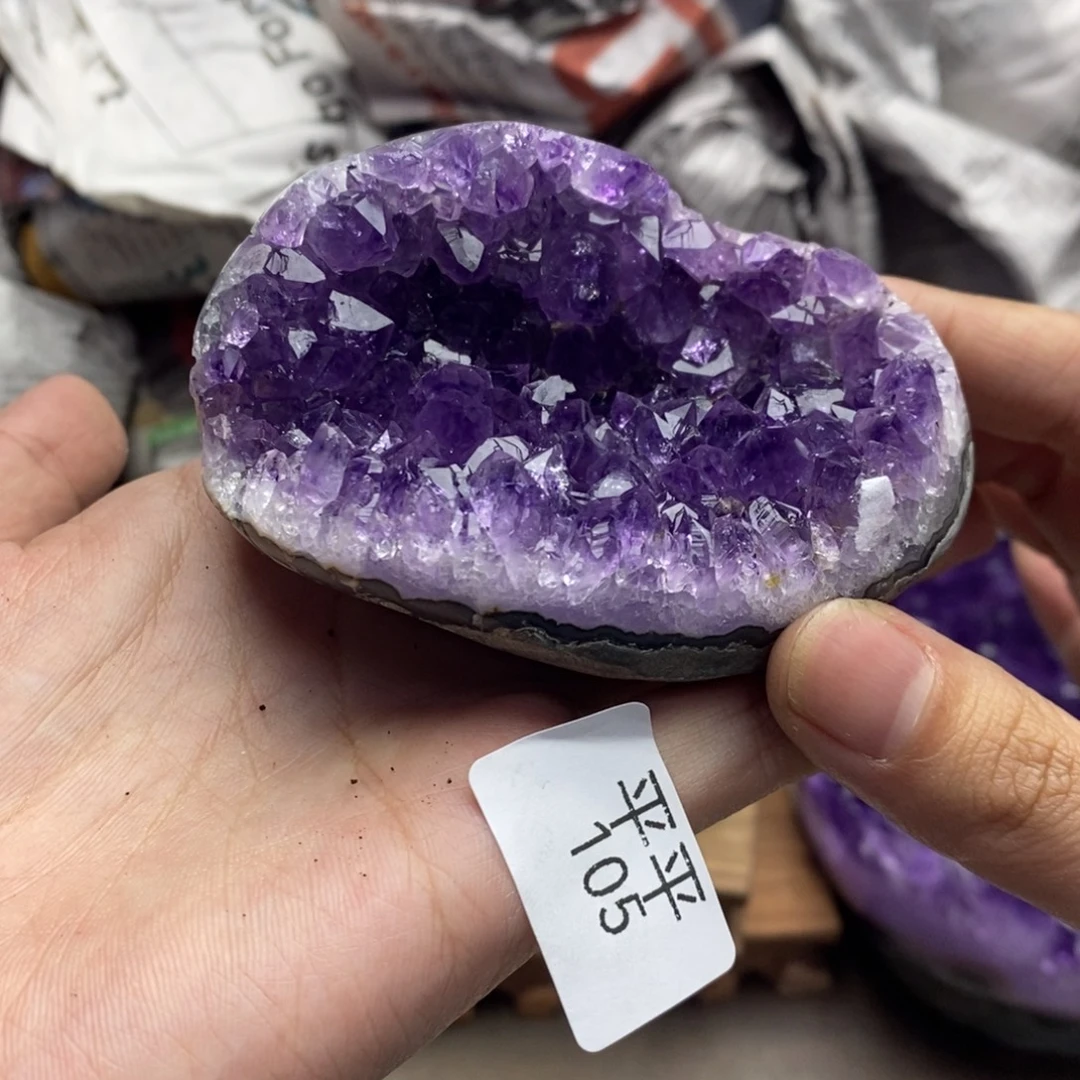 紫晶大型摆件（非配饰）未镶嵌