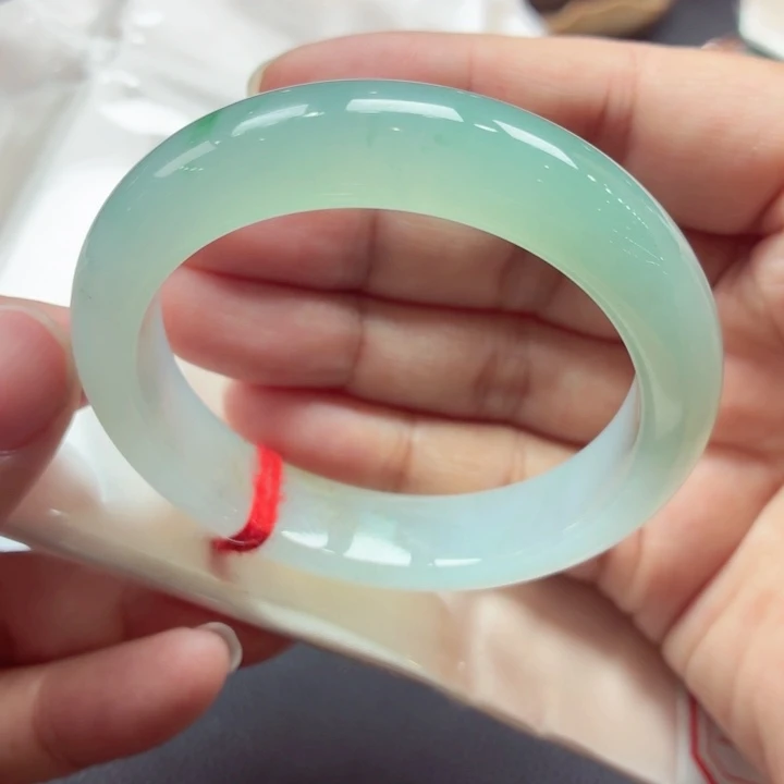 翡翠未镶嵌手镯天然缅甸A货翡翠