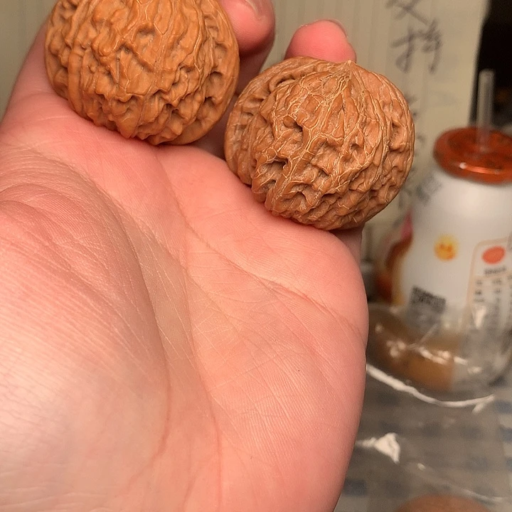 38尺磨盘全品文玩核桃