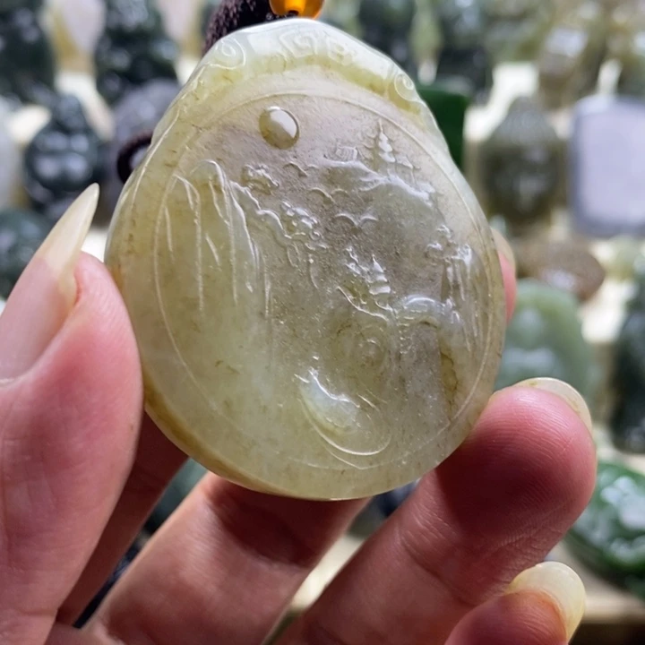 颈饰未镶嵌和田玉