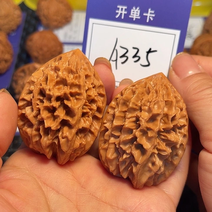 桃核把件39招财鼠A335