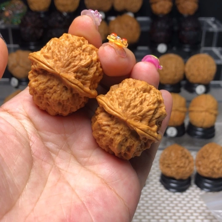 橄榄核吊坠2火焰绣球